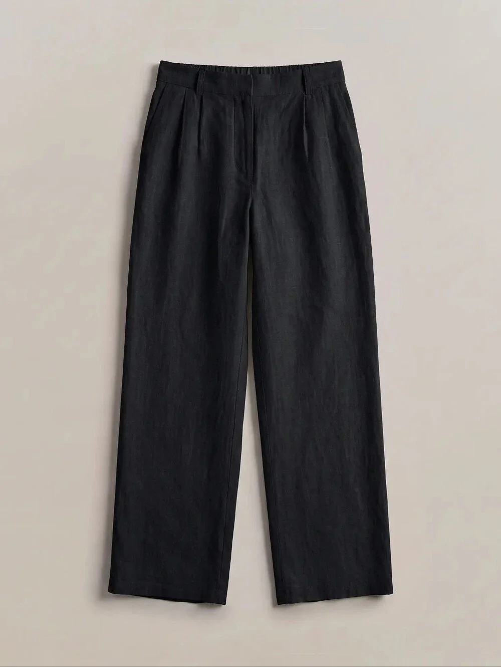 Quince European Linen Pleated Trouser, Black Size 14